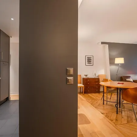 Apartman Veeve - Pompidou Hideaway